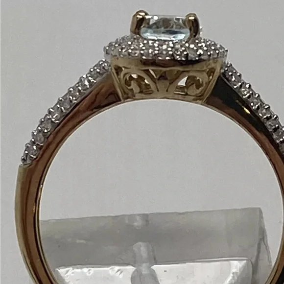 10K Yellow Gold Natural Aquamarine and 0.35ct twt Diamond Ring Size 7 New March
